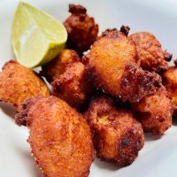 Amuse-bouches élégants pour réception au Royam, Savenay – bouchées apéritives variées pour mariage ou événement.
